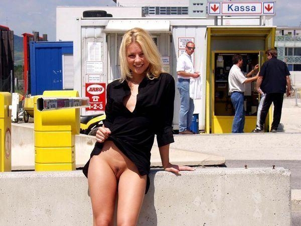 Boobs on Public - Nudity Sex In Public; Amateur Public 