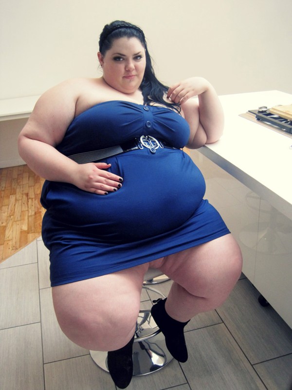 Blue dress.; BBW 