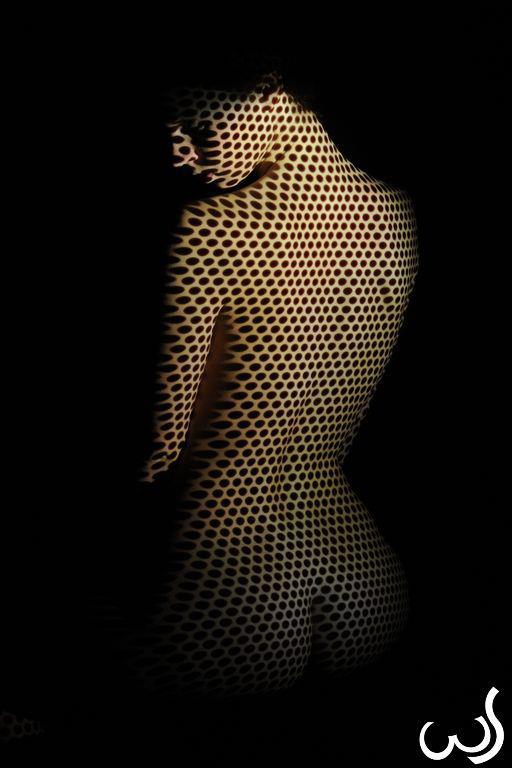 dots; Hot 