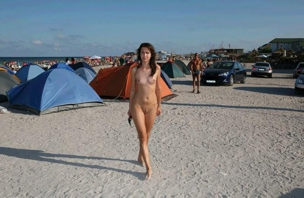 Nude and Beach - Public Beach Ass; Amateur Beach 