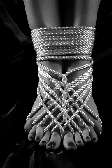 Foot Shibari; Asian Bondage 